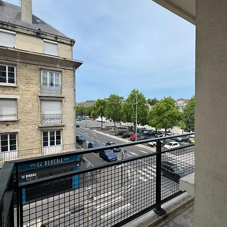 Apartament Bright Near Chateau De Caen